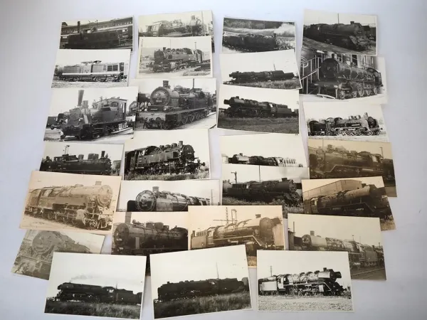 27x Foto Eisenbahn Lokomotiven mit technischen Daten auf Rückseite