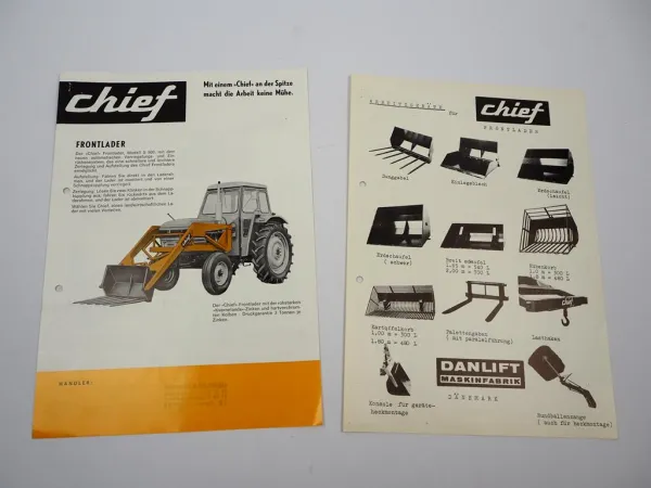 2x Original Prospekt Chief Frontlader Typ S900 & Zubehör am Leyland Traktor