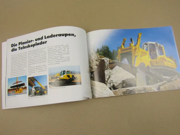 3 Prospekte Liebherr Programmhefte Großbagger Seilbagger Lader Raupen Krane
