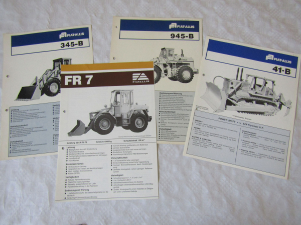 4 Prospekte Fiat Allis Raupe und Radlader 41B 945B FR7 345B von ca 1980