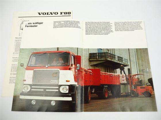 Volvo F88 LKW Kastenwagen Pritschenwagen Tankwagen 2x Prospekt 1970/73