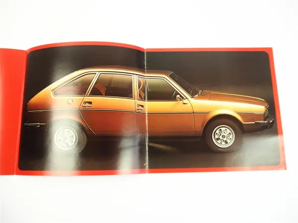 Renault 30 TS mit V6 Motor Prospekt Brochure 1975