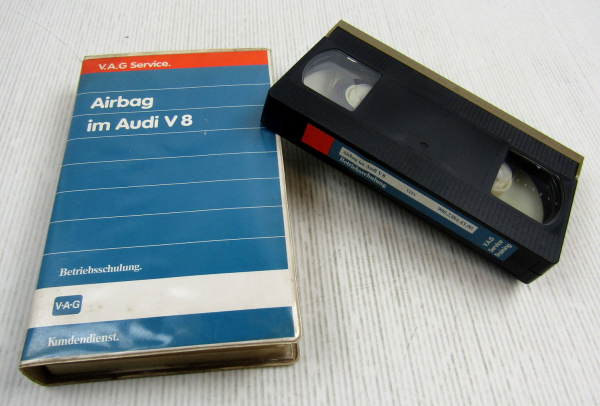 Airbag im Audi V8 VAG Betriebsschulung 1989 Video
