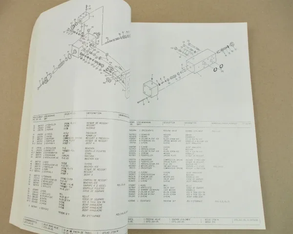 Atlas 1704 Mobilbagger Ersatzteilliste Parts List Pieces Rechange 2/1994