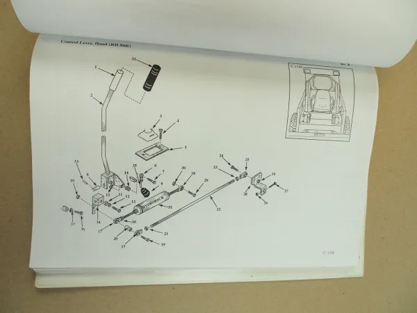 Atlas 785 Kompaktlader Betriebsanleitung und ERsatzteilliste in engl. 1998