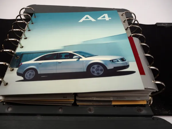 Audi A4 B5 Typ 8D S4 Cabrio Muster Box Design Farben Stoffe Lackierung Leder