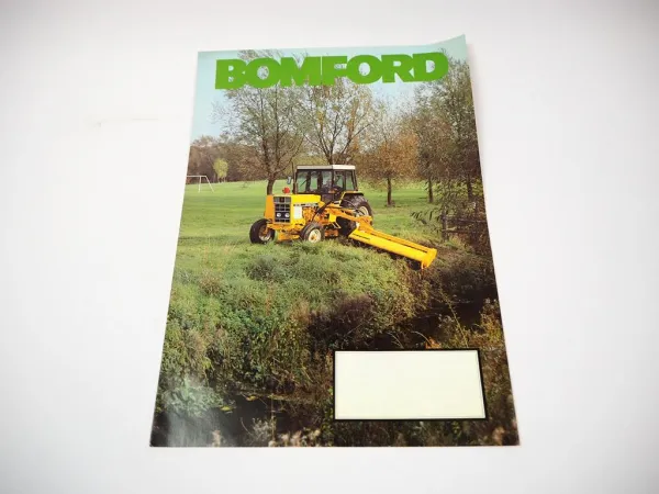 Bomford Anbaugeräte an IHC 258 Traktor Prospekt Technische Daten 07/1982