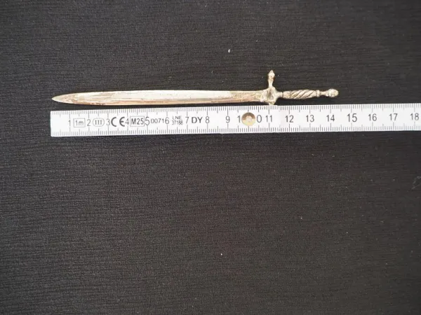 Brieföffner Silber 800 15 x 2,5 cm 16 Gramm in Form eines Schwert Stempel AS800