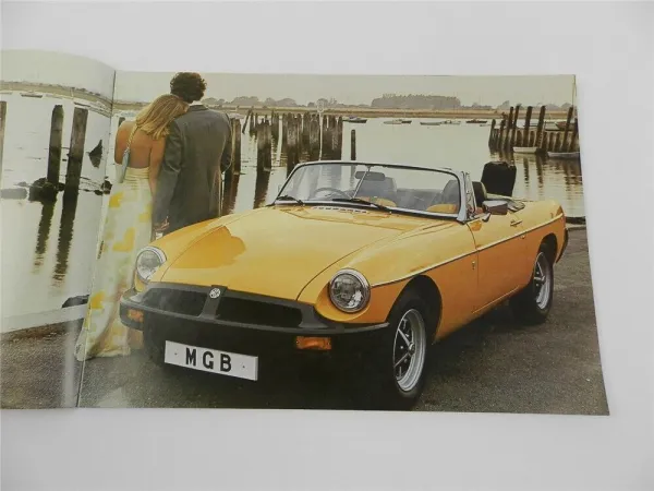 British Leyland UK Cars MG MGB Prospekt Brochure 1976
