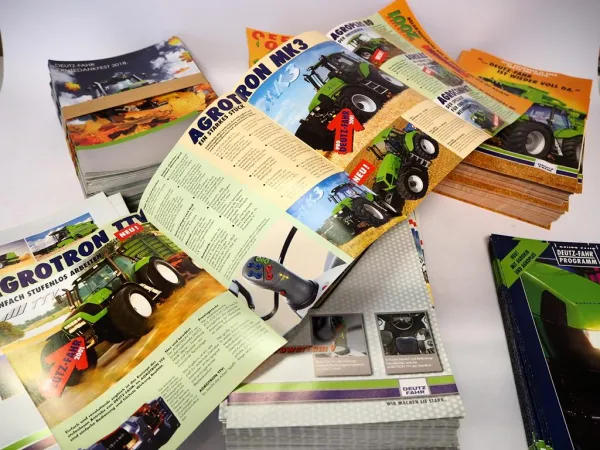 ca 1400 Original Prospekte Deutz Fahr Traktoren & Mähdrescher 1996 - 2018