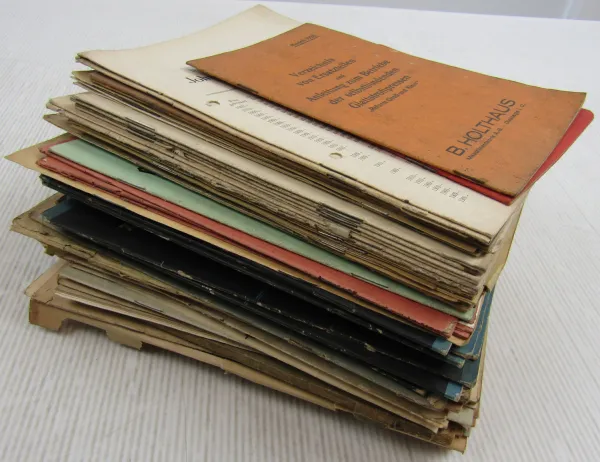 ca. 80 Landmaschinen Ersatzteillisten Betriebsanleitungen 1909 bis 1952