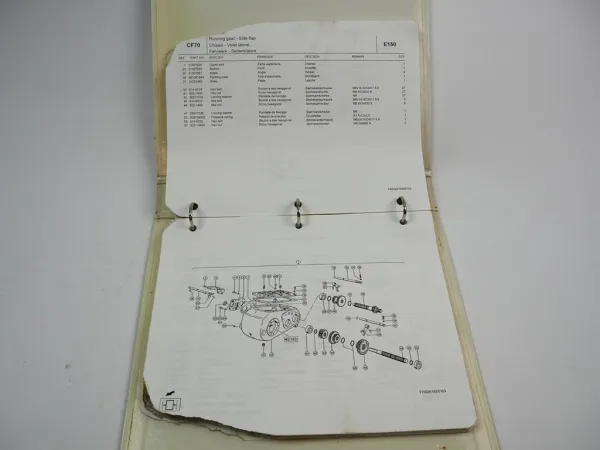 Case CF70 Mähdrescher Cross Flow Combine Ersatzteilkatalog Parts List 2001