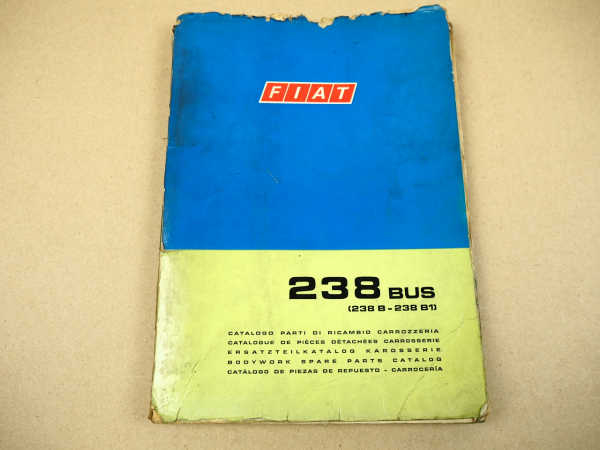 Fiat 238 B / B1 Bus Ersatzteilliste Karosserie 1973 Parti di ricambio Parts List
