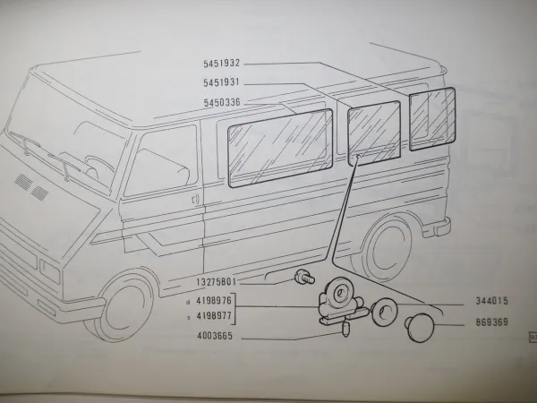 Fiat 242 Transporter Ersatzteilliste Karosserie + Werkstatthandbuch Getriebe