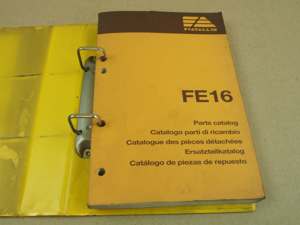FiatAllis FE16 Bagger Ersatzteilliste Parts Catalog Parti ricambio 1983