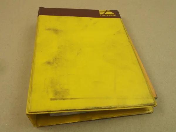 FiatAllis FE24 Kettenbagger Ersatzteilliste Parts Catalog Parti ricambio 1985