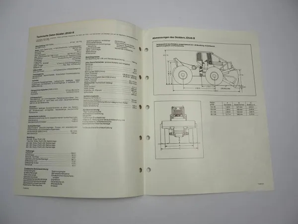 John Deere JD540-B Skidder Forst Schlepper Prospekt mit technischen Daten 1978