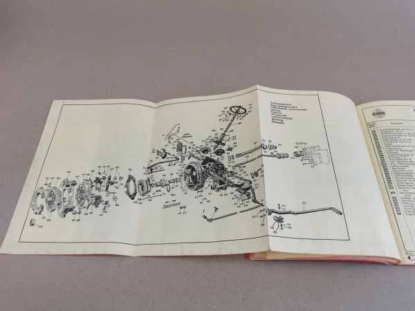Kramer KLD330 KA330 / KL330A Schlepper Ersatzteilliste Ersatzteilkatalog ca 1958