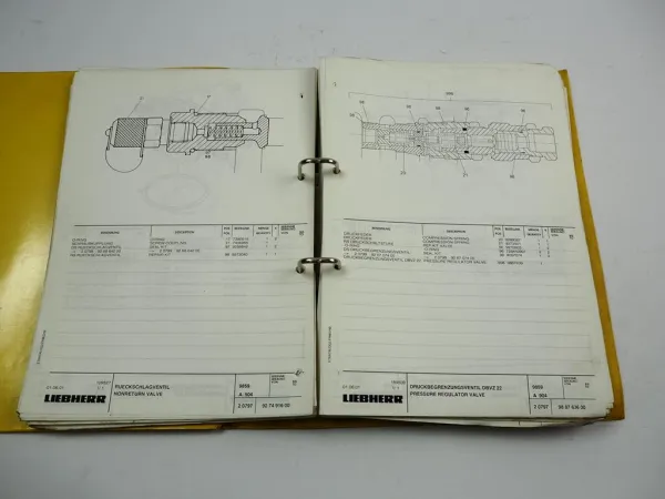 Liebherr A904 Litronic 666 Bagger u Motor Ersatzteilliste Spare Parts List 2001