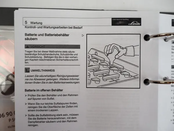 Linde P50 Elektroschlepper Betriebsanleitung Ersatzteilliste CD 2010
