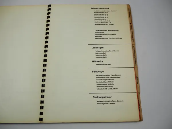 Mappe mit 15x Prospekt Welger Presse Ladewagen Mähwerk Verkaufsprogramm 1972