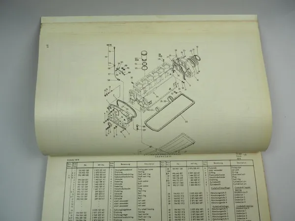 Massey Ferguson Hanomag 700 D Laderaupe Ersatzteilliste Ersatzteilkatalog 1976