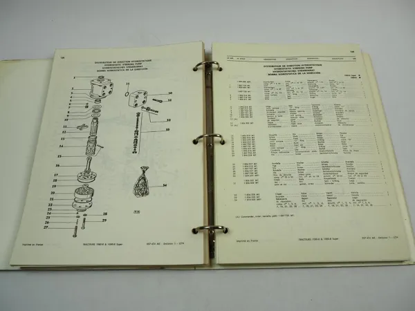 Massey Ferguson MF 1080-8 Super Traktor Tracteur Ersatzteilliste Parts List 1974