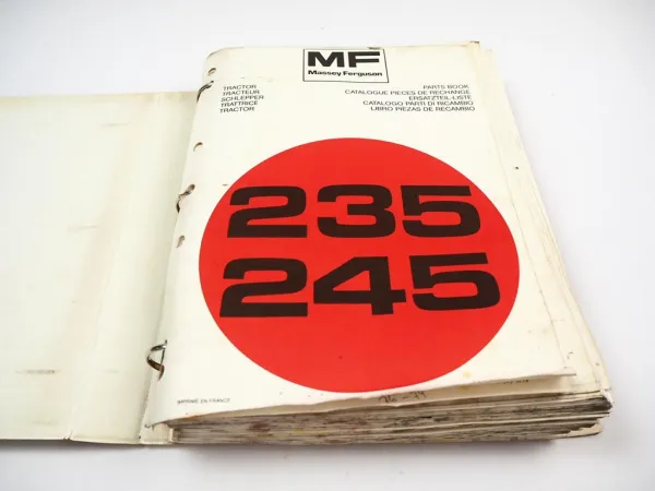 Massey Ferguson MF 235 245 Traktor Ersatzteilliste Parts List 1976/79