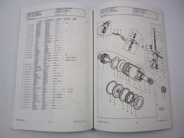 Massey Ferguson MF 260 Traktor Ersatzteilliste Parts List Pieces de Rechange