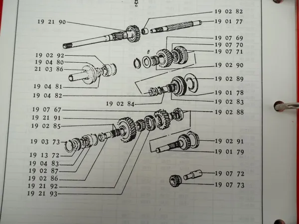 Massey Ferguson MF 333 - 393 + S 377 387 397 + T 1007 Richtzeiten Werkstatt 90 Massey Ferguson MF 333 - 393 + S 377 387 397 + T 1007 Richtzeiten Werkstatt 90