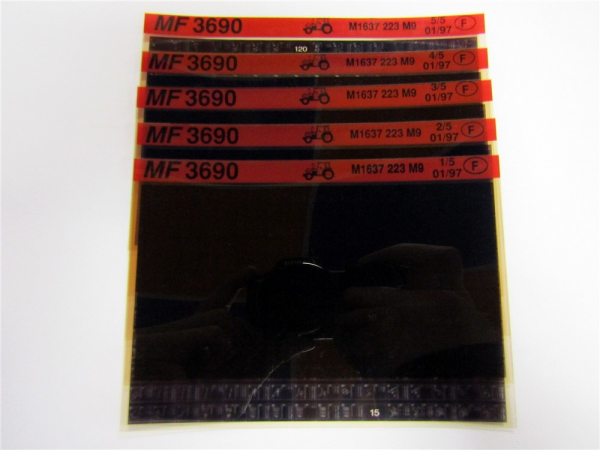 Massey Ferguson MF 3690 Ersatzteilliste Microfich 01/1997