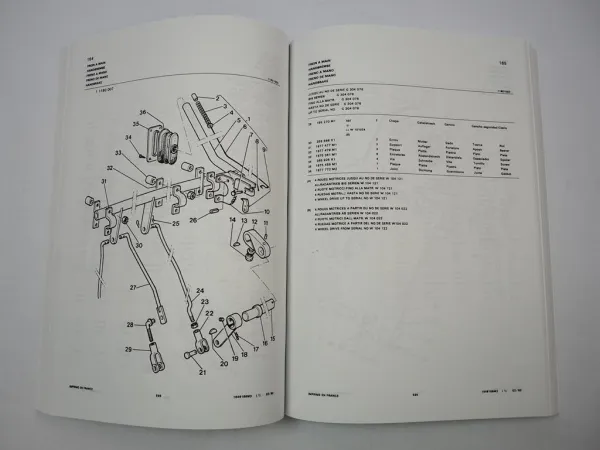 Massey Ferguson MF 595 / 595 MK II Traktor Ersatzteilliste Parts List 1980 Pieces de Rechange
