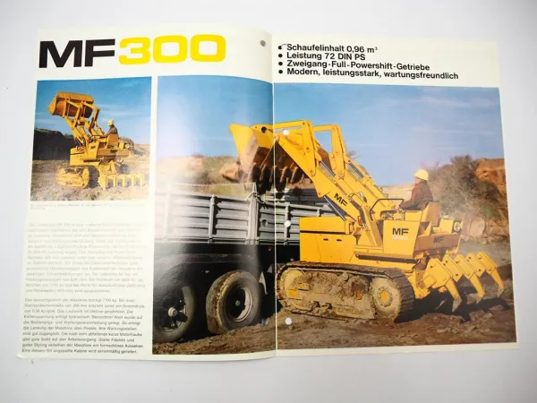 Massey Ferguson MF300 Laderaupe Prospekt 1970