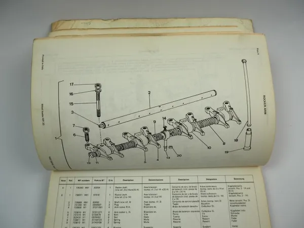 Massey Ferguson MF33 Wheel Loader Radlader Parts Book Ersatzteilliste 1970