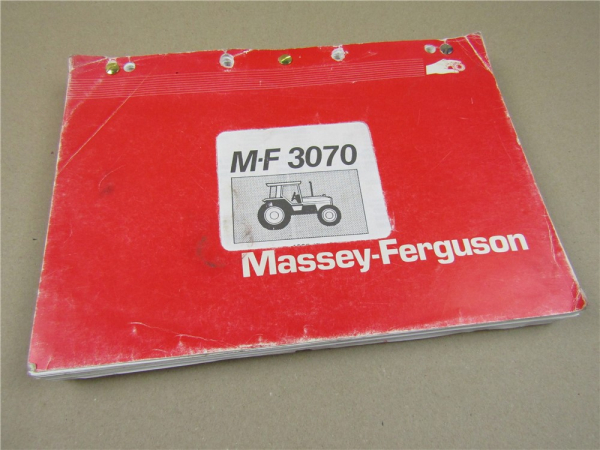 Original Massey Ferguson MF 3070 Ersatzteilliste 1986 Pezzi Ricambio Parts list