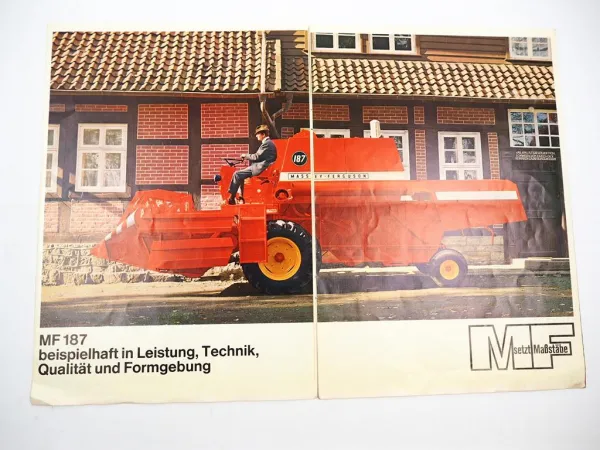 Original Prospekt Massey Ferguson MF187 Mähdrescher 1969 mit technischen Daten