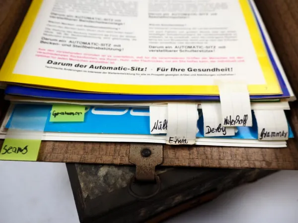 Posten Original Prospekte Fahrzeugsitze für Nutzfahrzeuge in Archivkasten