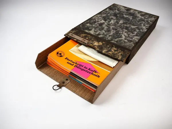 Posten Original Prospekte Prüfberichte Rotina Düngetechnik in Archivkasten