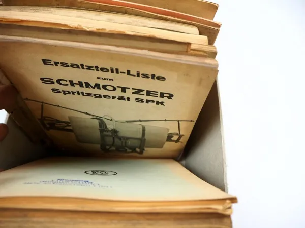 Posten Schmotzer Landtechnik Ersatzteillisten Betriebsanleitungen über 100 Stück