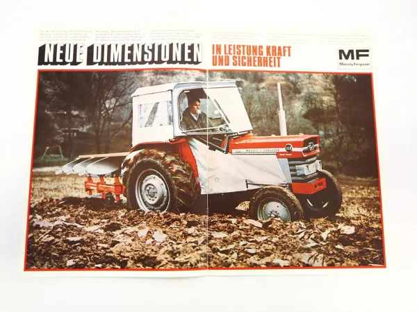 Prospekt Massey Ferguson MF158 Schlepper mit 62 PS 1973