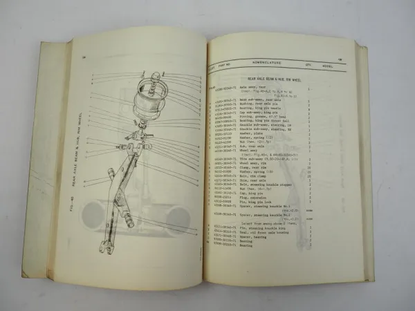 Toyota FD100 Forklift Gabelstapler Ersatzteilliste Parts Catalog 1972