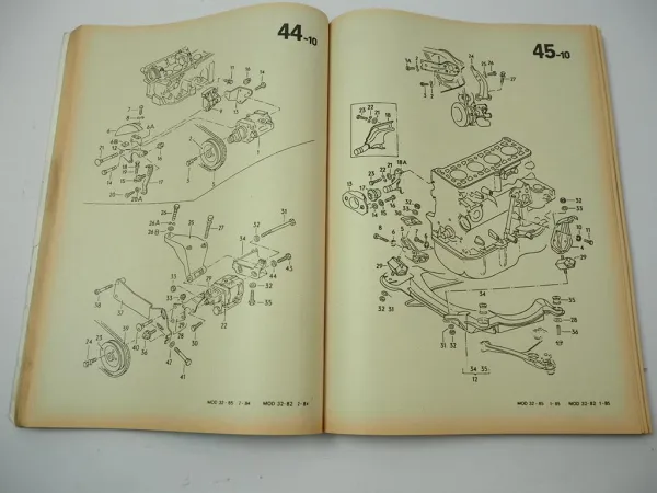 VW Passat B2 32B 1987 Ersatzteilkatalog Bildkatalog Illustrated Catalogue 1988