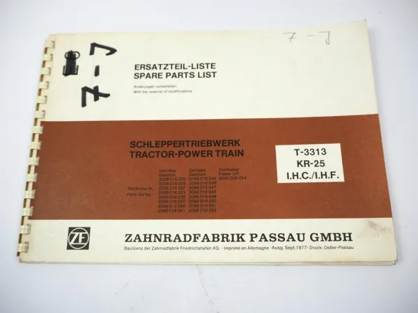 ZF T-3313 Schleppertriebwerk Ersatzteilliste mit KR-25 Kraftheber IHC / IHF 1977