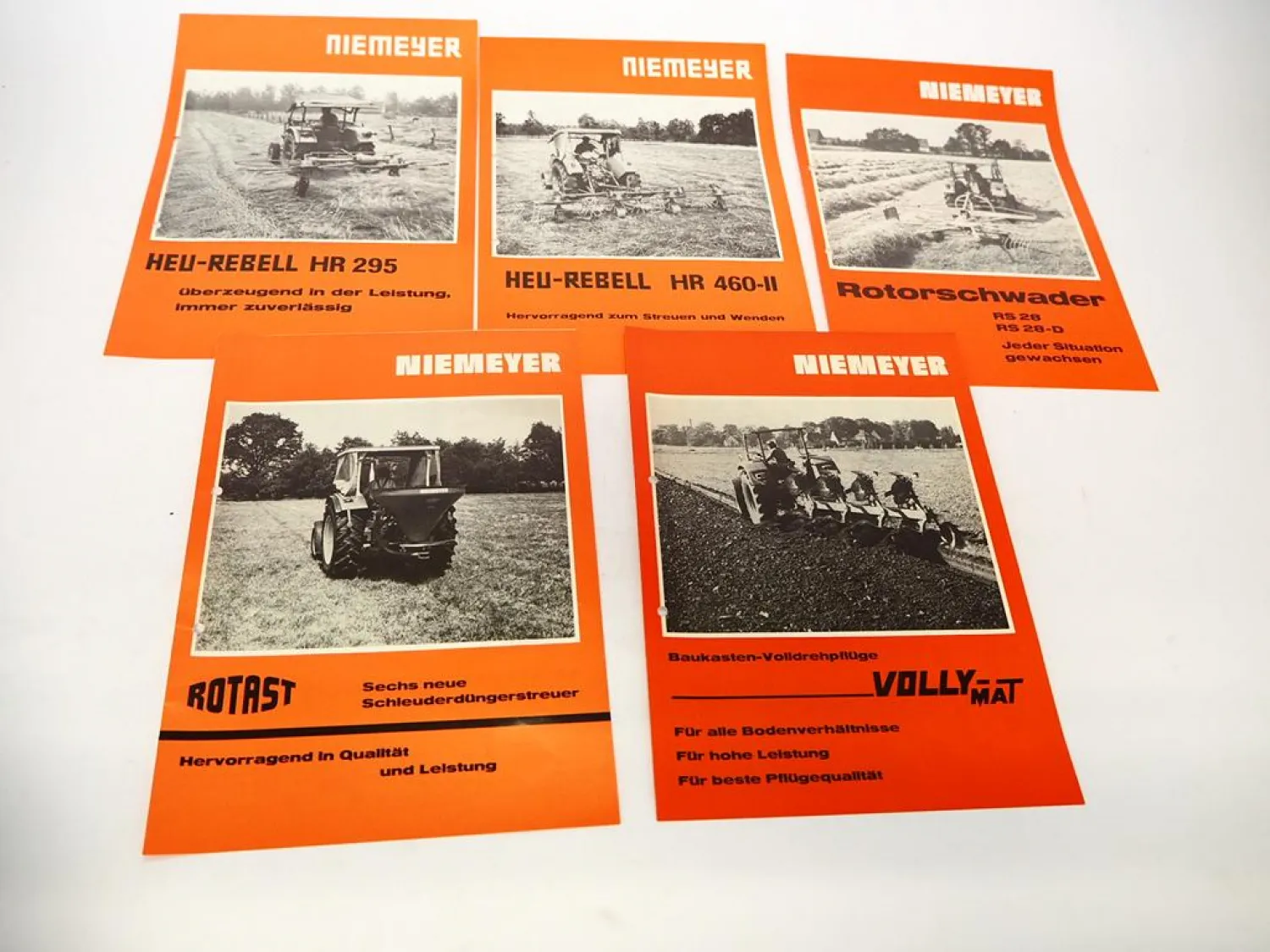 10x Original Prospekt Niemeyer Landtechnik Heu-Rebell Schwader Pflug 1970er Jahre