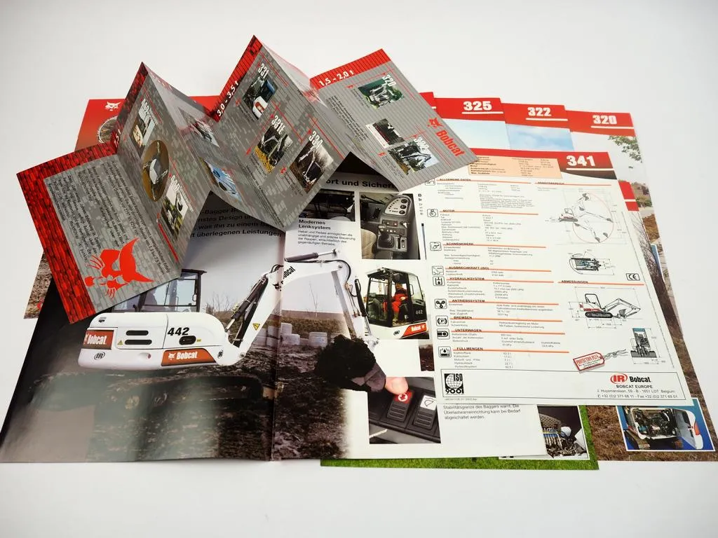11 Prospekte Bobcat Bagger Produktprogramm 2002/03