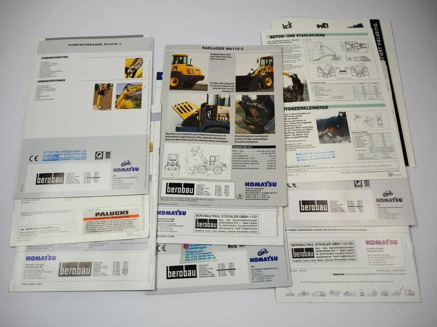 12x Prospekt Komatsu PC PF Bagger WA Radlader 1990/2000er Jahre