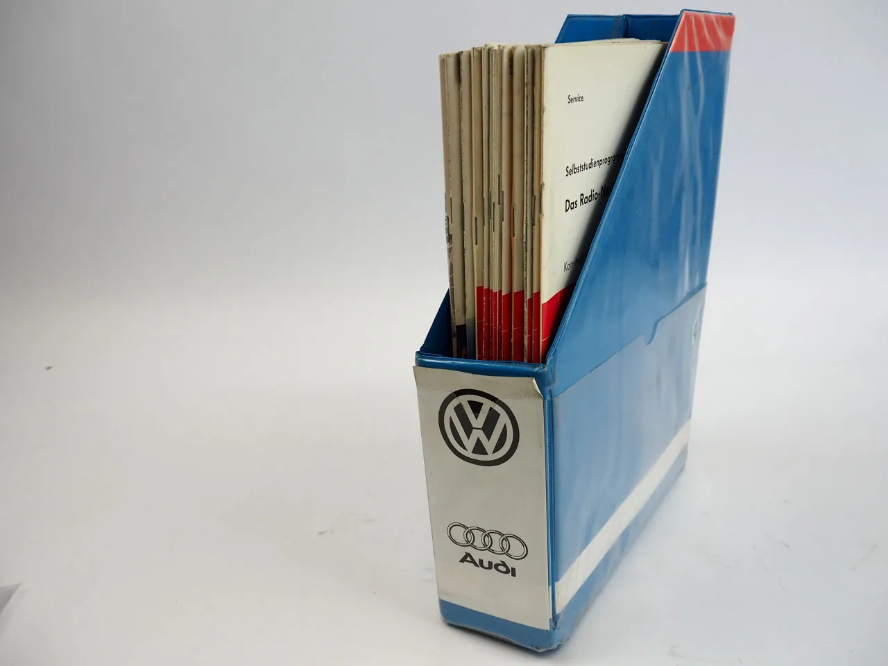 14 Selbststudienprogramme SSP 199 -348 Audi VW im Stehsammler