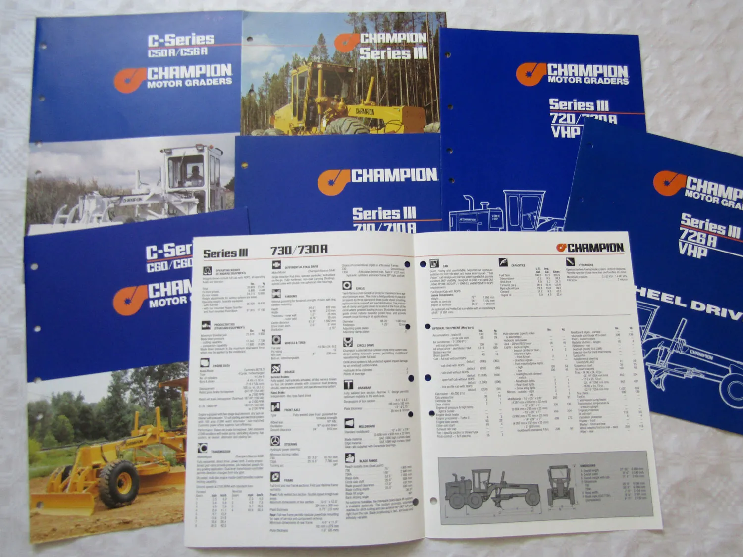 17 Prospekte Champion Motor Graders Series III C-Serie 710 726 730 740 - 780