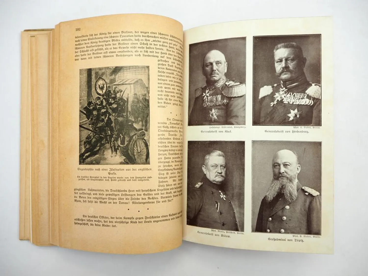2 Bände Die Welt in Flammen 1914/15 A. Armin Illustrierte Kriegs-Chronik WK1