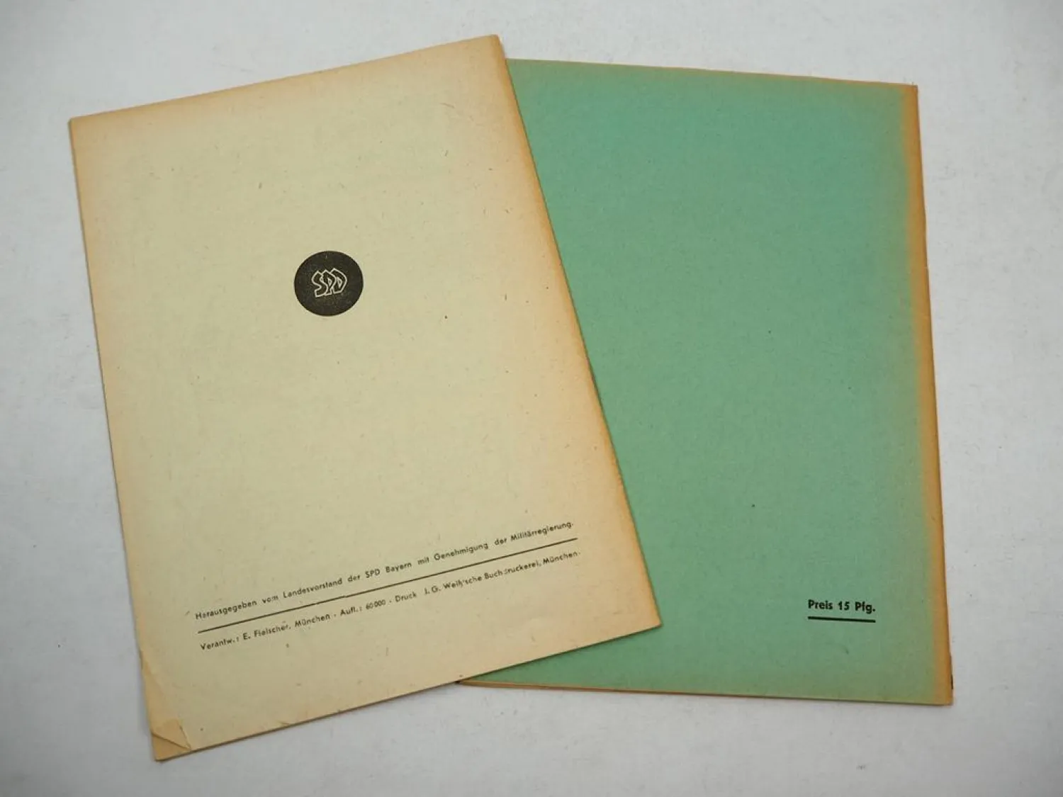 2 Hefte SPD KPD Parteitag Nürnberger Prozess ca. 1946 Hannover